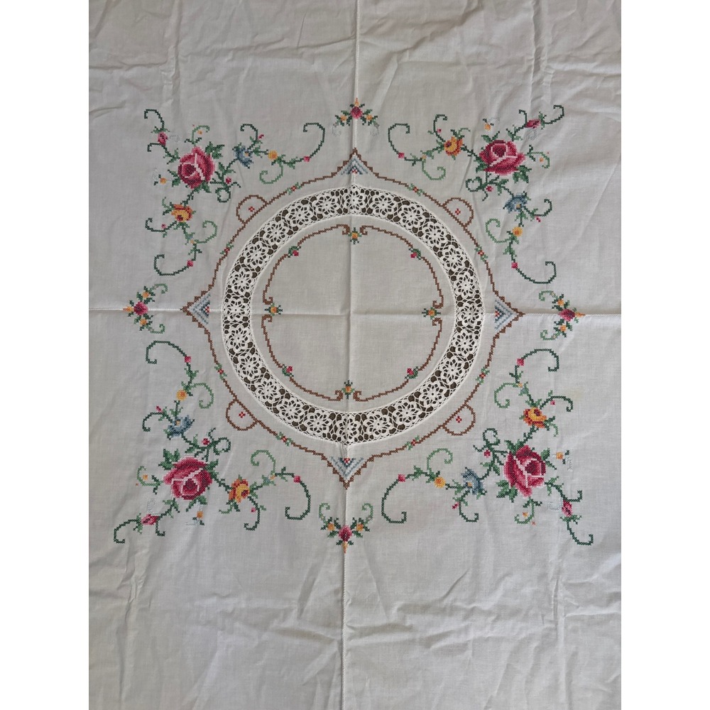 Vintage Round Cross Stitch Floral Tablecloth Hand Embroidered Lace 62in